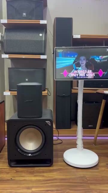 bán loa hãng ít sử dụng nên bán cho ai cần. Mua bán Tivi, Âm thanh tại Huyện Tân Kỳ Nghệ An được đăng bởi Anh Nguyễn đức hình 1