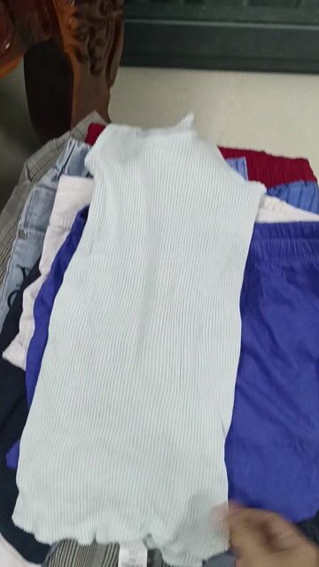 Quần áo trẻ em vải mềm mại size 100. Mua bán Mẹ và bé tại Huyện Cần Giuộc Long An được đăng bởi Đồ si tuyển cho bé hình 1