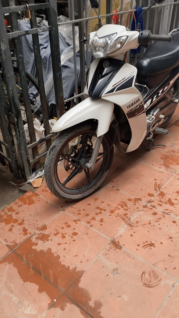 Yamaha Sirius 2016 Trắng 29000 km. Mua bán Xe máy tại Quận Long Biên Hà Nội được đăng bởi Chính hình 1