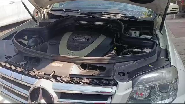 Mercedes-Benz GLK300 2009 Trắng. Mua bán Ô tô tại Quận 12 Tp Hồ Chí Minh được đăng bởi Thái tuấn hình 1