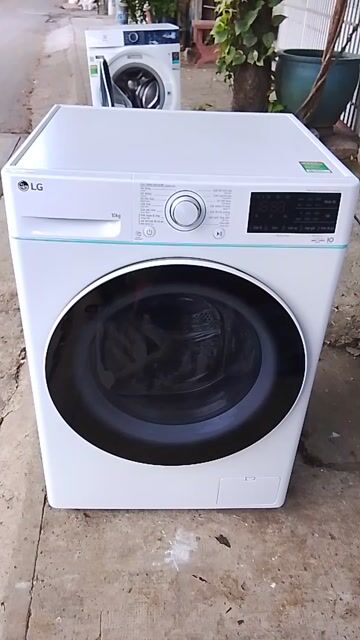 Máy giặt LG 10kg Inverter, nguyên Zin, đời cao. Mua bán Máy giặt tại Quận Bình Tân Tp Hồ Chí Minh được đăng bởi Trần Thanh Ly hình 1