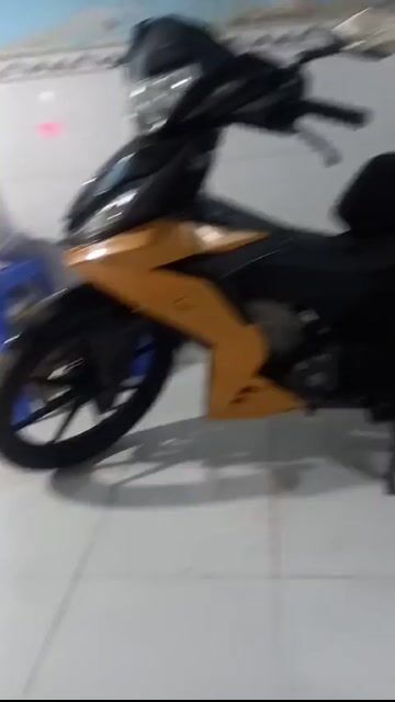 Honda Winner 2019 Vàng đen. Mua bán Xe máy tại Huyện Hóc Môn Tp Hồ Chí Minh được đăng bởi nhat hình 1