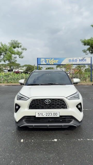 Toyota Yaris Cross 2024 - 5600 km Siêu Lướt. Mua bán Ô tô tại Quận Hải Châu Đà Nẵng được đăng bởi Nguyễn Vương Auto hình 1