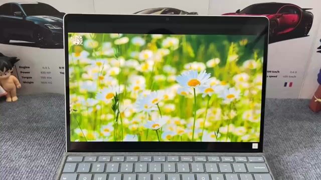Microsoft Surface Pro 8 Bạc. Mua bán Laptop tại Quận Hoàng Mai Hà Nội được đăng bởi Tiến Nam hình 1