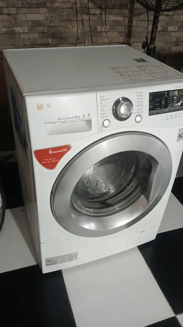 Thanh lý Máy Giặt LG inverter 9kg đẹp . Mua bán Máy giặt tại Quận Tân Phú Tp Hồ Chí Minh được đăng bởi Điện Tử Quách Điêu hình 1