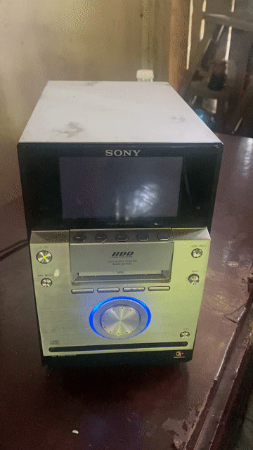 Ban xac Amply mini Sony NAS-M7HD Bạc. Mua bán Tivi, Âm thanh tại Huyện Châu Thành Tiền Giang được đăng bởi Hoà hình 1