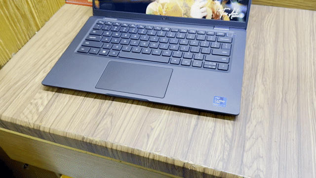 Dell , Core i7 1185G7 - Nặng 1.2Kg - Bản Carbon . Mua bán Laptop tại Quận 10 Tp Hồ Chí Minh được đăng bởi Laptop Hùng Dũng  hình 1