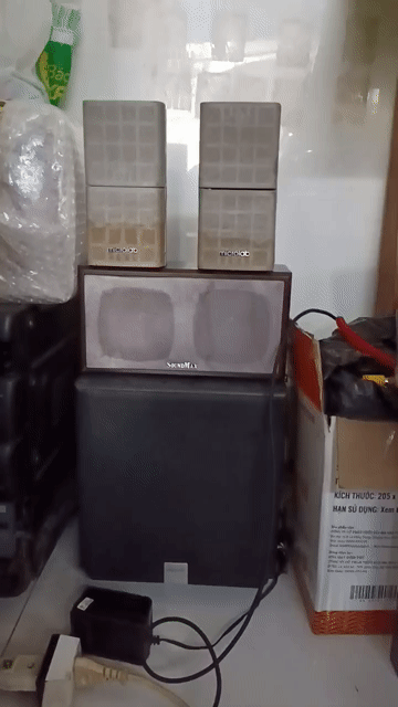 2 treble Microlab,1 SoundMax Center + Creative sub. Mua bán Tivi, Âm thanh tại Quận Bình Thạnh Tp Hồ Chí Minh được đăng bởi trần khải hình 1