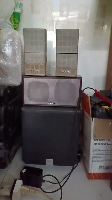 2 treble Microlab,1 SoundMax Center + Creative sub. Mua bán Tivi, Âm thanh tại Quận Bình Thạnh Tp Hồ Chí Minh được đăng bởi trần khải hình 1
