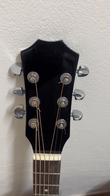 Đàn Acoustic (Màu Đen Bóng). Mua bán Nhạc cụ tại Thành phố Huế Thừa Thiên Huế được đăng bởi Bin Nguyễn hình 1