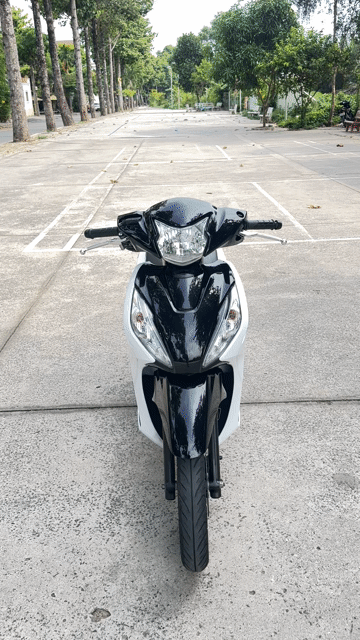 🌈 Vision 2022 Trắng Đen Sporty - Góp 13,5tr Nhận X. Mua bán Xe máy tại Thành phố Thủ Đức Tp Hồ Chí Minh được đăng bởi Xe Máy Trường Thịnh hình 1
