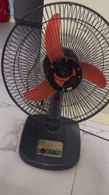 Quạt bàn Điện Cơ TICO Đen cam. Mua bán Quạt tại Quận Thanh Xuân Hà Nội được đăng bởi son hình 1