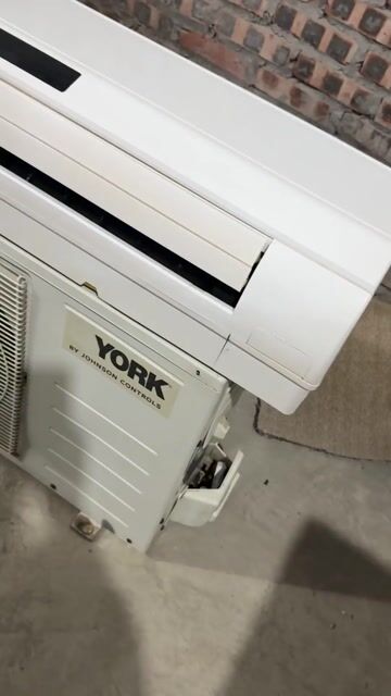Điều hòa York 18000 BTU 2 chiều. Mua bán Máy lạnh, điều hoà tại Quận Thanh Xuân Hà Nội được đăng bởi e lê 286 nguyễn xiển hình 1