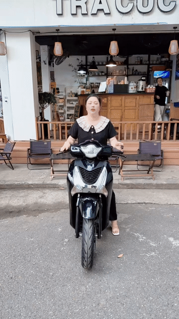 Honda SH 150i 2014 ful khoá smartkey sơn máy zin. Mua bán Xe máy tại Quận Cầu Giấy Hà Nội được đăng bởi nguyễn bích thuỷ hình 1