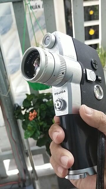Máy quay phim Fujica Single-8 P300 cũ. Mua bán Máy ảnh, Máy quay tại Huyện Nhà Bè Tp Hồ Chí Minh được đăng bởi Ck bao ship no cod hình 1