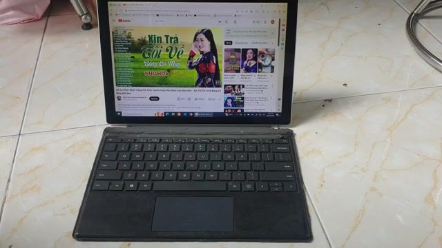 Laptop Surface Pro 4 i5-6300U 12.3 inch 4GB/128GB. Mua bán Laptop tại Quận 12 Tp Hồ Chí Minh được đăng bởi Minh hình 1