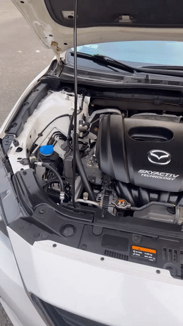 Mazda Mazda3 2017 Trắng 24000 km. Mua bán Ô tô tại Quận Cẩm Lệ Đà Nẵng được đăng bởi Nguyễn Duy hình 1