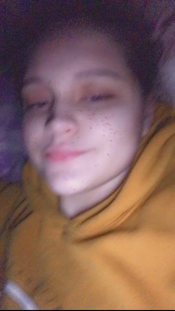 Model - Emily_Mills lips