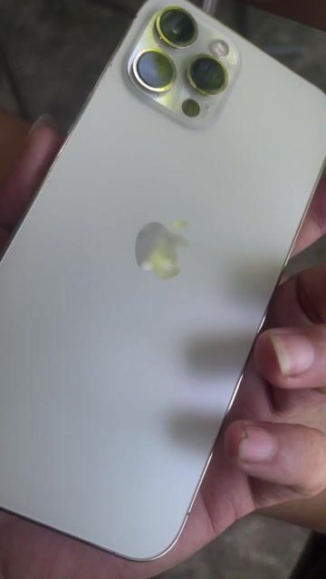Apple iPhone 12 Pro Max Vàng. Mua bán Điện thoại tại Huyện Chương Mỹ Hà Nội được đăng bởi Hoàng hình 1