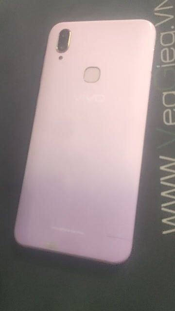 Vivo V11i 8GB Hồng Android 9. Mua bán Điện thoại tại Quận Thanh Xuân Hà Nội được đăng bởi nguyễn văn quyết hình 1