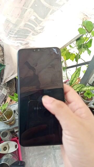 LG V40 ThinQ Đen 128 GB lag cảm ứng. Mua bán Điện thoại tại Quận 3 Tp Hồ Chí Minh được đăng bởi Hai Vy hình 1