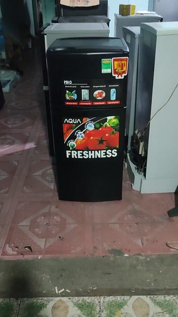 Tủ nhỏ gọn 1-3 người dùng bao sài bao đổi 30 ngày. Mua bán Tủ lạnh tại Quận Tân Bình Tp Hồ Chí Minh được đăng bởi ĐIỆN LẠnh SONG PHÁT hình 1