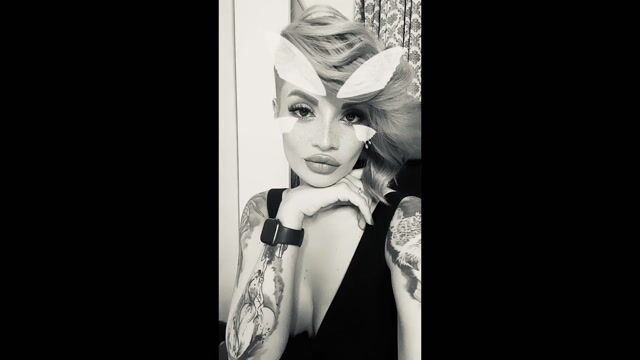 Model - Racy_D kinky