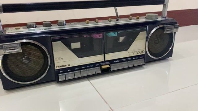 Đài cassette Hitachi Perdisco. Mua bán Tivi, Âm thanh tại Thành phố Thanh Hóa Thanh Hóa được đăng bởi tran thinh hình 1