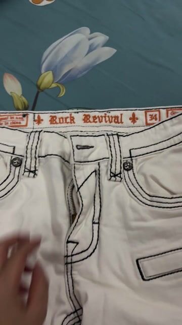 Quần Jean Rock Revival Cotton Elastane Mỹ ( 2 cái). Mua bán Quần áo tại Huyện Nhà Bè Tp Hồ Chí Minh được đăng bởi Hương hình 1