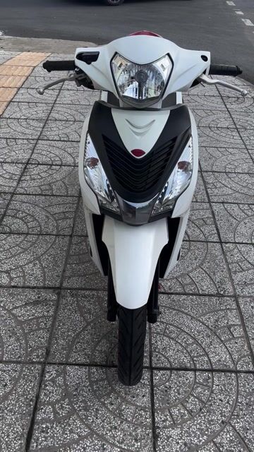 Vision 2019 khoá smk trắng sporty,xe đẹp zin baohs. Mua bán Xe máy tại Quận Ninh Kiều Cần Thơ được đăng bởi Cửa Hàng Xe máy Tân Lập Hưng hình 1