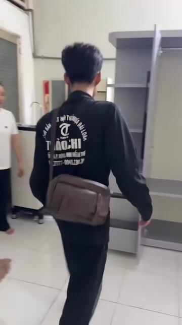 Giường ngủ Nhựa Đài Loan Xám. Mua bán Giường, chăn ga gối nệm tại Quận Ninh Kiều Cần Thơ được đăng bởi Cẩm Tiên hình 1