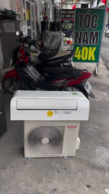 Máy lạnh Toshiba 1HP Inverter Trắng. Mua bán Máy lạnh, điều hoà tại Thành phố Thủ Đức Tp Hồ Chí Minh được đăng bởi Lê Gia Phát hình 1