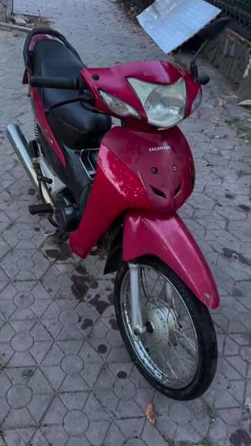 Wave máy móc êm ru mọi chức năng hoạt động tốt. Mua bán Xe máy tại Thành phố Quảng Ngãi Quảng Ngãi được đăng bởi Hien hình 1