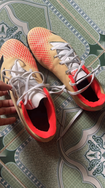 Giày đá bóng Adidas Predator size 42. Mua bán Đồ thể thao, Dã ngoại tại Quận Bình Thuỷ Cần Thơ được đăng bởi Thầy Tiến 2hand hình 1