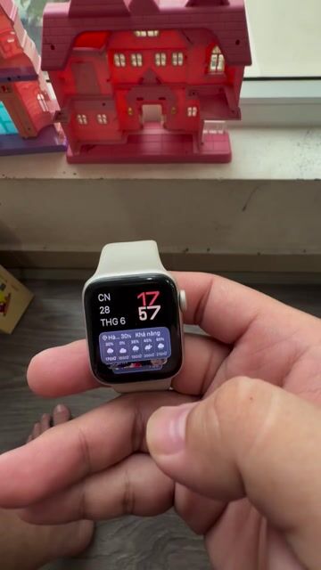 Apple Watch SE (GPS) 40mm Kem. Mua bán Thiết bị đeo thông minh tại Quận Hà Đông Hà Nội được đăng bởi Nam hình 1