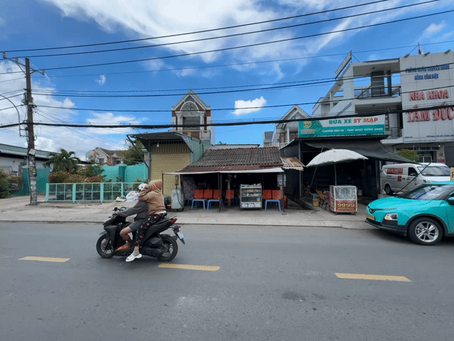 Mua bán Đất Huyện Bình Chánh Tp Hồ Chí Minh diện tích 358 m² giá 11 tỷ