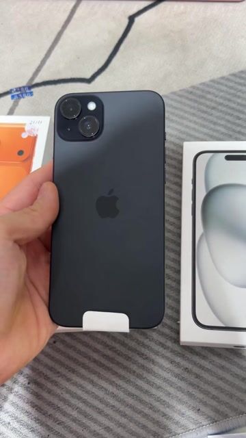 15plus 128gb Black vn/a new acti sạc 0L còn seal. Mua bán Điện thoại tại Quận 11 Tp Hồ Chí Minh được đăng bởi MT Mobile hình 1