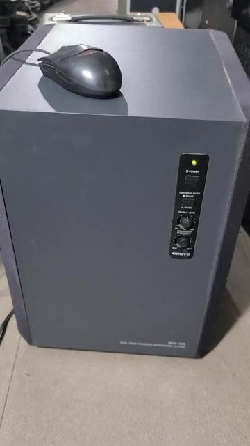 Sub điện nội địa  siêu trầm Onkyo SKW-305 . Mua bán Tivi, Âm thanh tại Quận 11 Tp Hồ Chí Minh được đăng bởi Lê Thụy hình 1