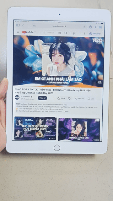 Apple iPad Air 2 16GB Vàng 4G Wifi. Mua bán Máy tính bảng tại Huyện Hóc Môn Tp Hồ Chí Minh được đăng bởi Phạm Thị Nhung hình 1