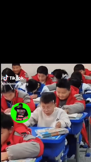 xe nhà đang sử dụng ko còn nhu cầu nên đổi xe khac. Mua bán Xe máy tại Quận 8 Tp Hồ Chí Minh được đăng bởi Nhan Nguyễn Trọng Phan hình 1