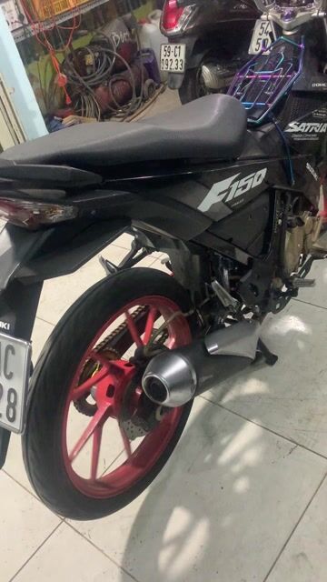 Suzuki Satria F150 Đen 78937 km. Mua bán Xe máy tại Quận Bình Tân Tp Hồ Chí Minh được đăng bởi Quỳnh như nhà xinh  hình 1