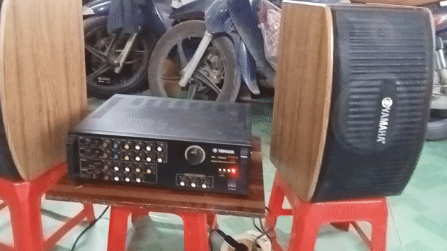 Dàn Yamaha đẹp như mới nghe nhạc karaoke hay. Mua bán Tivi, Âm thanh tại Thành phố Thủ Đức Tp Hồ Chí Minh được đăng bởi Phan Hoàng Long hình 1