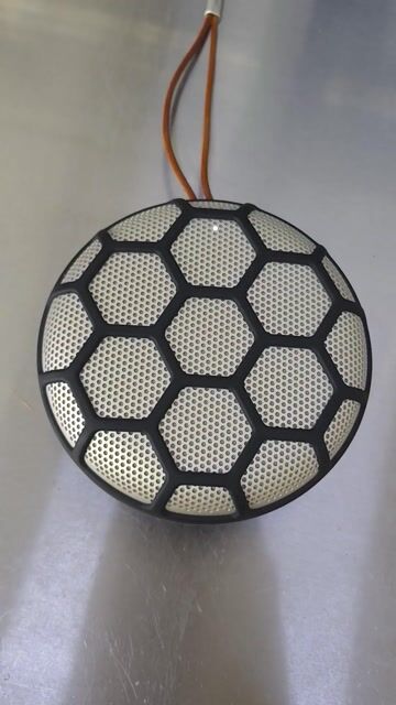 Loa Bluetooth Bang & Olufsen Beosound A1 Gen 2. Mua bán Tivi, Âm thanh tại Quận 1 Tp Hồ Chí Minh được đăng bởi trần phước tài hình 1