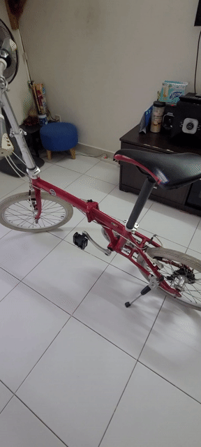 Xe đạp gấp Fiat khung nhôm Nhật Bản. Mua bán Xe đạp tại Huyện Nhà Bè Tp Hồ Chí Minh được đăng bởi Tên chưa cung cấp hình 1