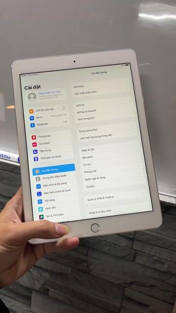Apple iPad Air 2 - 16GB Wifi Bạc. Mua bán Máy tính bảng tại Quận Hai Bà Trưng Hà Nội được đăng bởi Gia Đồng hình 1