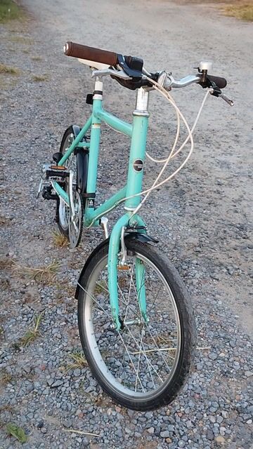 Xe đạp mini Weekend bikes khung nhôm. Mua bán Xe đạp tại Quận Long Biên Hà Nội được đăng bởi Trần Nghi hình 1