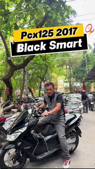 Honda PCX125 Smartkey 2017 Đen Nhám 29E2. Mua bán Xe máy tại Quận Ba Đình Hà Nội được đăng bởi Xe Máy Nam Thi hình 1