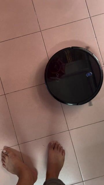Robot hút bụi Eufy RoboVac 11S Đen. Mua bán Thiết bị vệ sinh, nhà tắm tại Quận 11 Tp Hồ Chí Minh được đăng bởi Tuấn Dũng hình 1