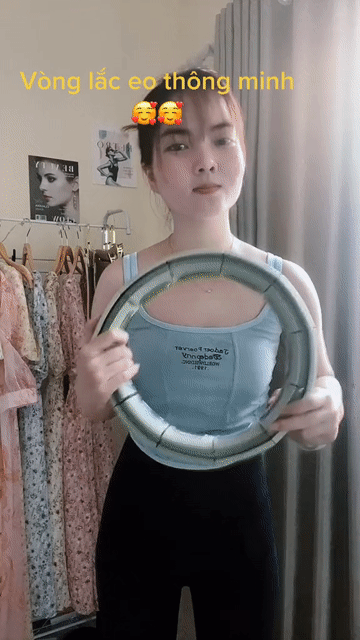 Vòng Lắc Eo Thông Minh GIẢM MỠ BỤNG TẠI NHÀ. Mua bán Đồ thể thao, Dã ngoại tại Quận Ngũ Hành Sơn Đà Nẵng được đăng bởi Tien Truong hình 1
