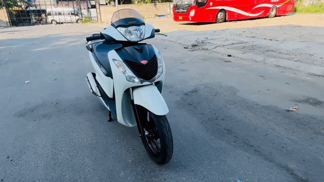 Honda SHi 125 VN 2011 Trắng. Mua bán Xe máy tại Quận 12 Tp Hồ Chí Minh được đăng bởi Cửa hàng Xe máy 380 hình 1